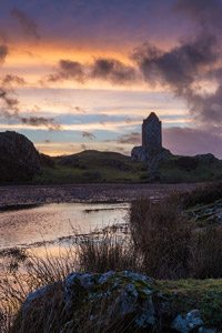 Smailholm Tower 
